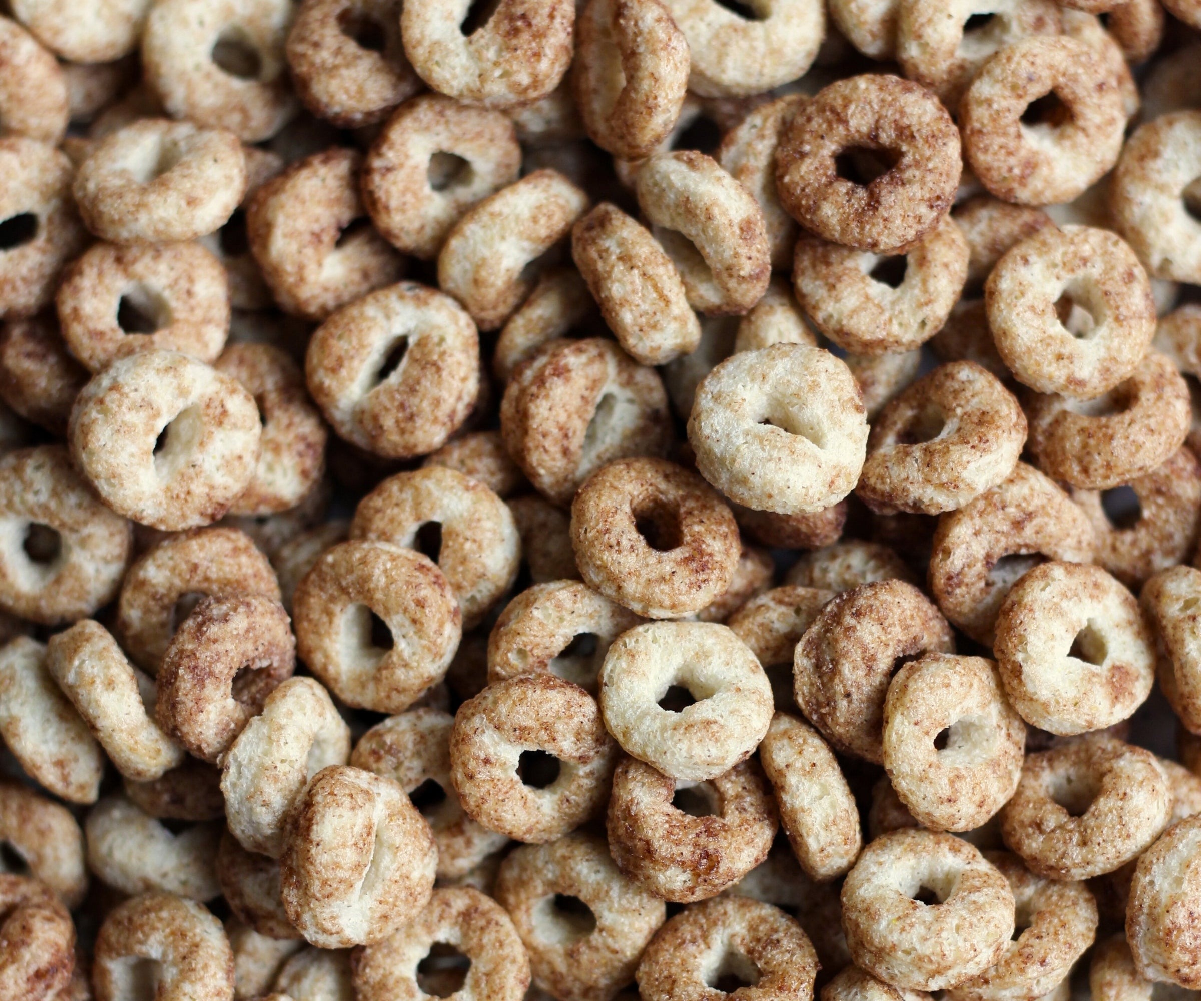 3bears-cereals-harry-kane-s-oat-cinnamon-loops image 4