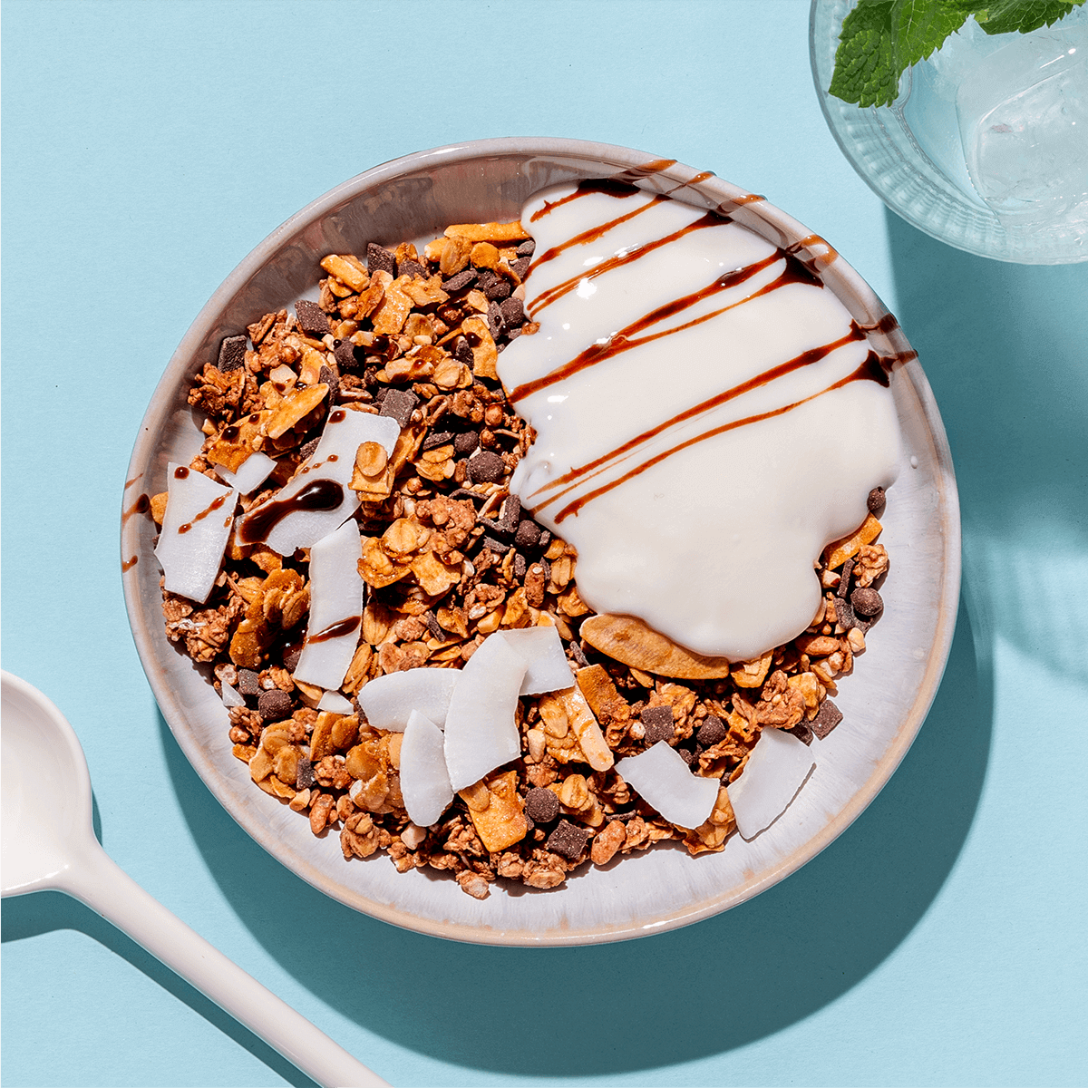 mymuesli-chocolate-hazelnut-almond-granola-bio-granola-mit-schoko-und-haselnuss image 2