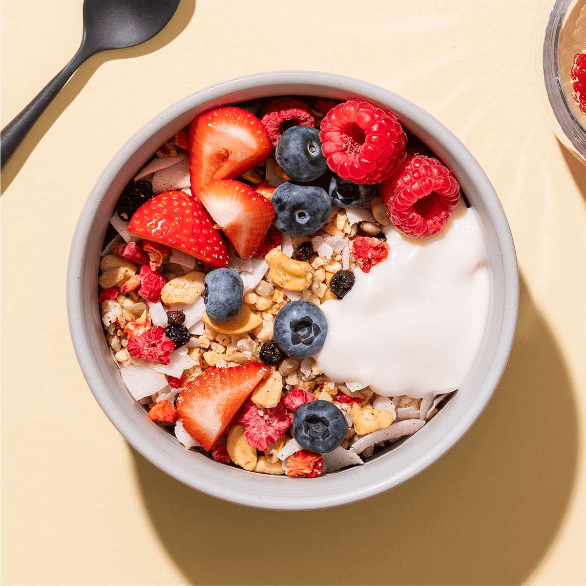 mymuesli-bio-granola-paleo-coconut-nut-crunchy image 2