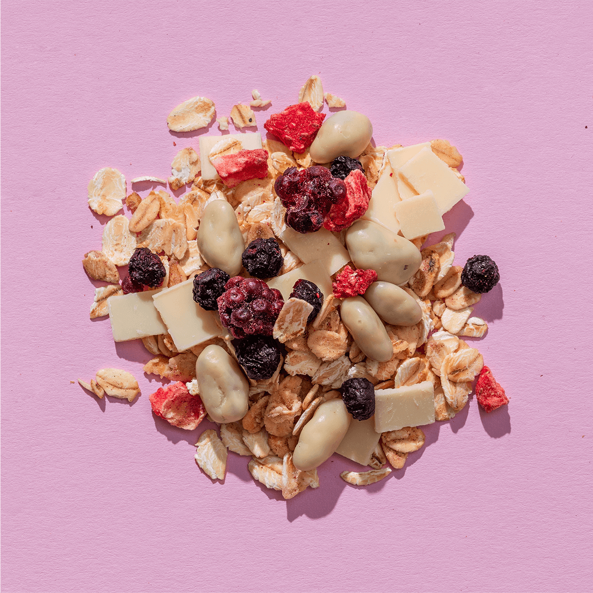 mymuesli-wildberry-yoghurt-granola-bio-granola-mit-brombeere-blaubeere-und-cranb image 4
