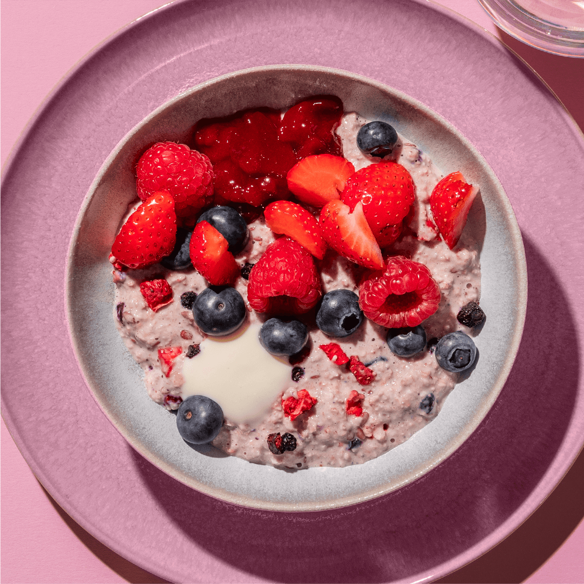 mymuesli-berry-bircher-m-sli-low-sugar-frucht-hafer-schale-mit-blaubeere-himbeer image 2