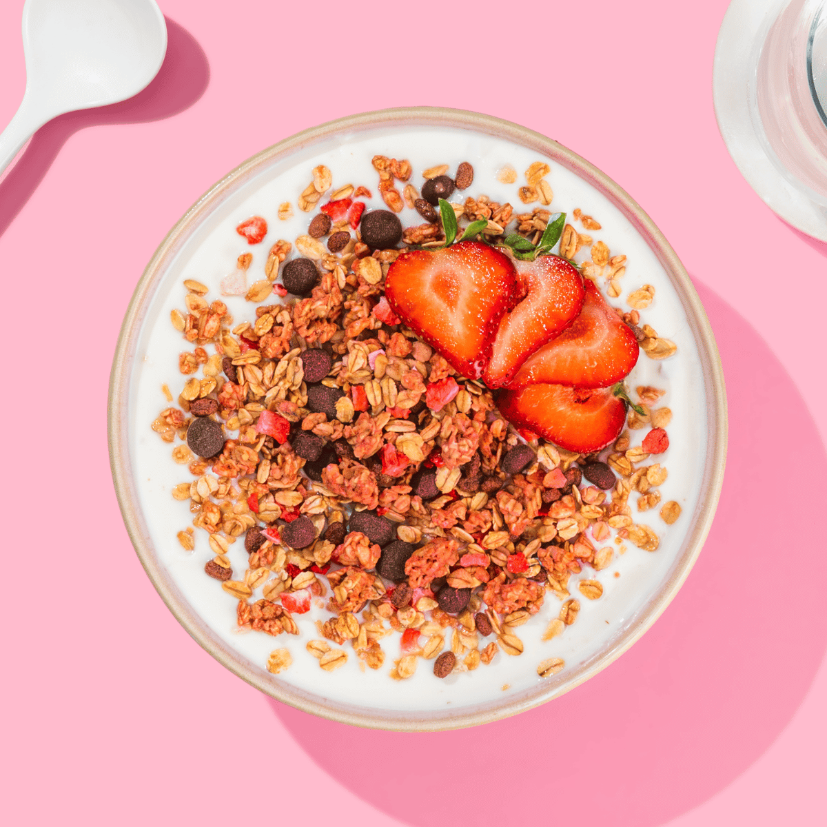 mymuesli-crunchy-granola-probierpaket-blueberry-cassis-choco-strawberry-2x575g image 2