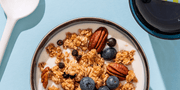 mymuesli-granola-myrtille-cassis-crunchy-bio-granola image 7