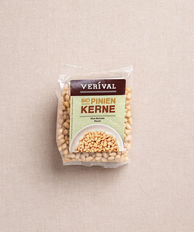 verival-bio-pinienkerne-handverlesenes-topping-f-r-porridge image 1